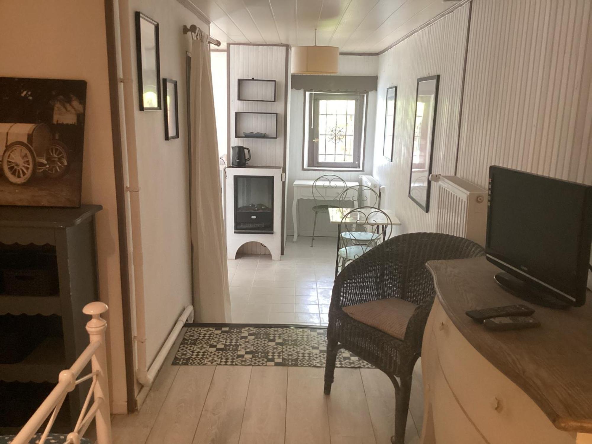 Le Lavoir Bed & Breakfast Châteauroux Eksteriør bilde